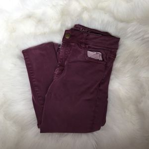 Maroon American Eagle pants